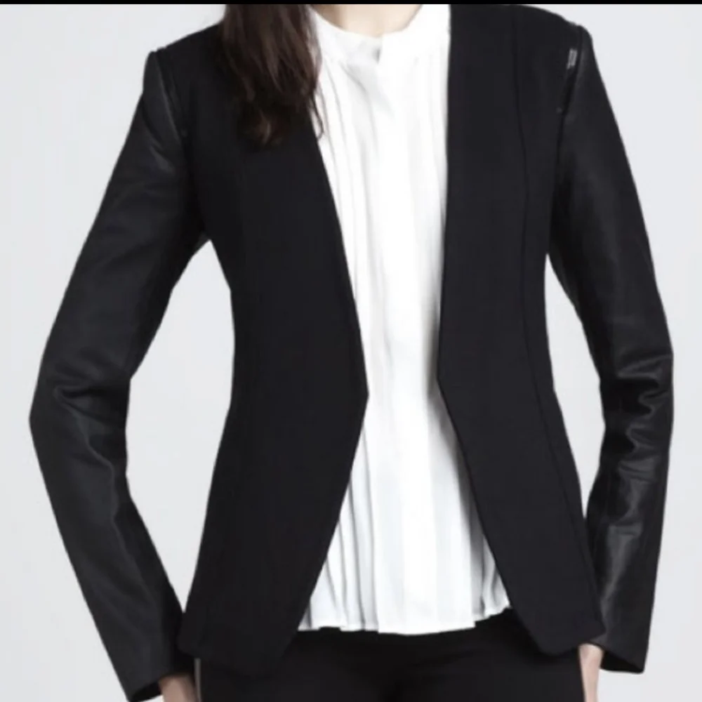 NWOT Black THEORY Leather Blazer Zipper Detail Jacket Open Front Pockets S Small - Picture 1 of 12